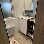 Mobil 253 La Reserve 4 Etoiles A אתר קמפינג