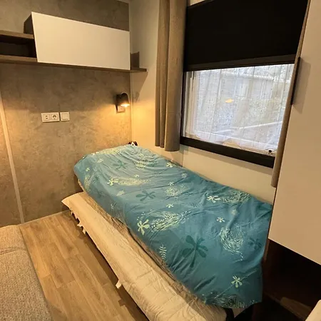 Mobil 253 La Reserve 4 Etoiles A *