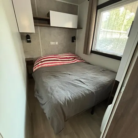 Mobil 253 La Reserve 4 Etoiles A Gastes