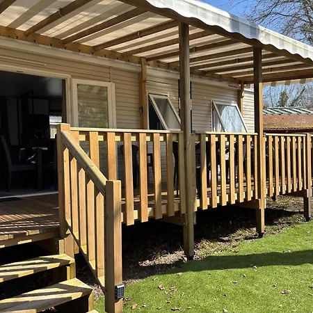 Mobil 253 La Reserve 4 Etoiles A *